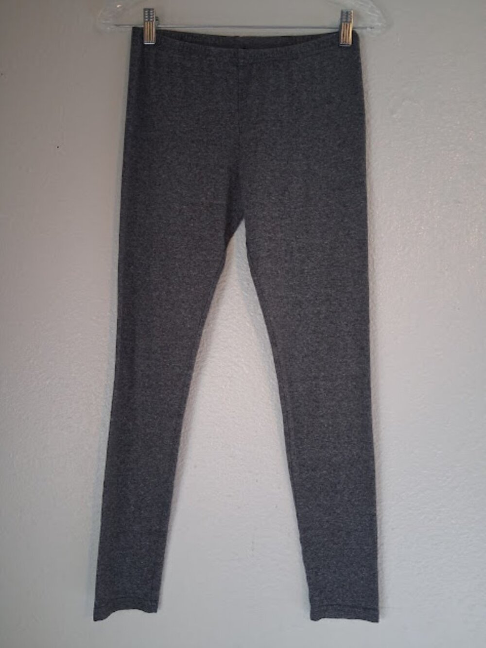 SO women's size M heather gray leggings